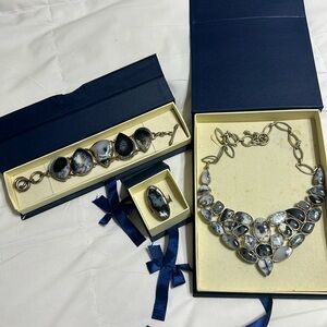 Beautiful jewelry set costume jewelry
